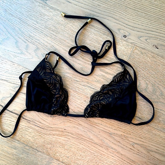 Beach bunny size medium - Picture 1 of 2